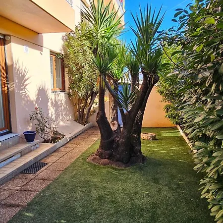 Duplex Climatise 100m2, Jardin, Garage Individuel Clos Apartment Antibes